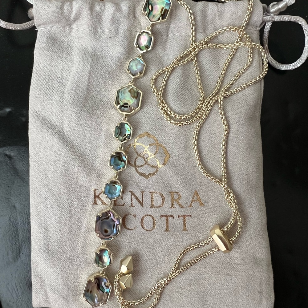 Kendra Scott Darrell Necklace with abalone stones.
